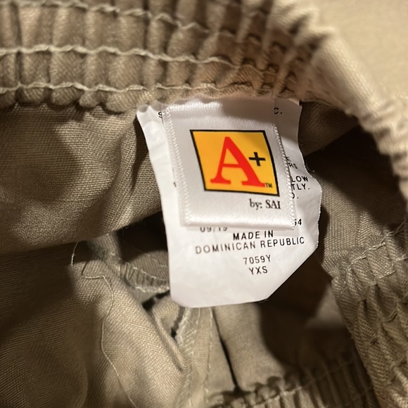 A+ School Apparel Youth Toddler Khaki Pull On Pants Uniform ~ Size XS ~ 4 pair - Picture 3 of 17